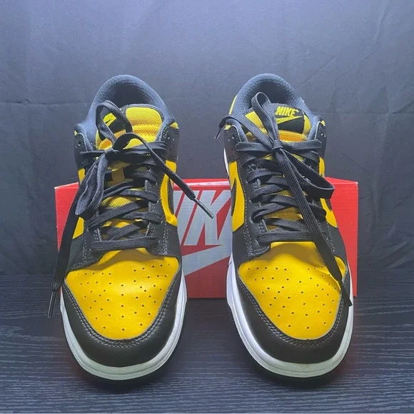 Nike Men's Black and Yellow Dunks Low-Top Sneakers - Picture 2 of 5